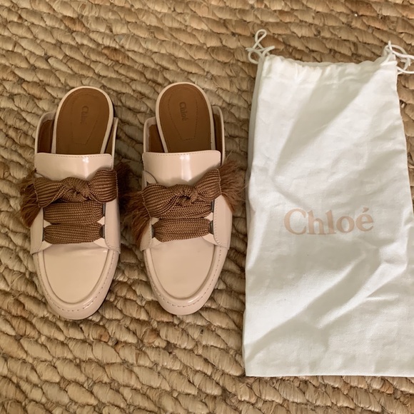 Authentic Chloé Patent Leather Bow Mule Loafer Flats, Size 36.5 - Picture 5 of 13